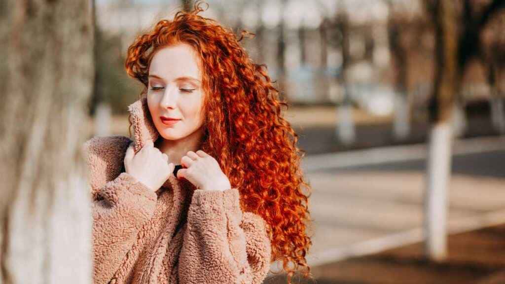 Cores de cabelo e visagismo: como harmonizar os fios à sua imagem pessoal? Cores de cabelo e visagismo: como harmonizar os fios à sua imagem pessoal