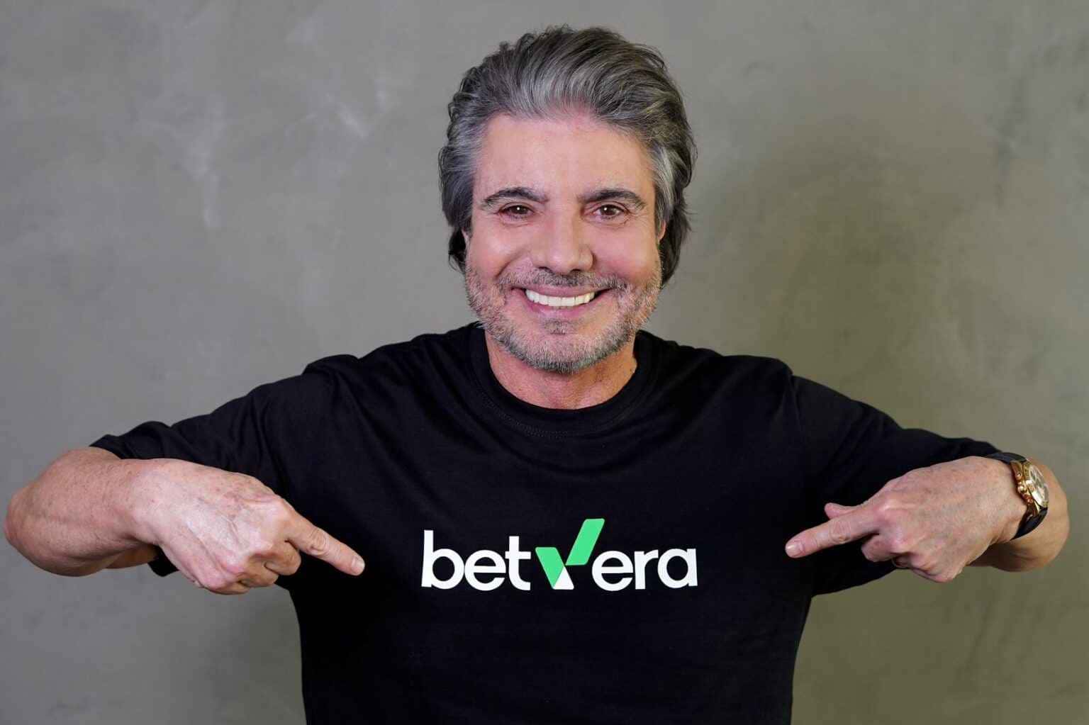 João Kléber vira embaixador da BetVera