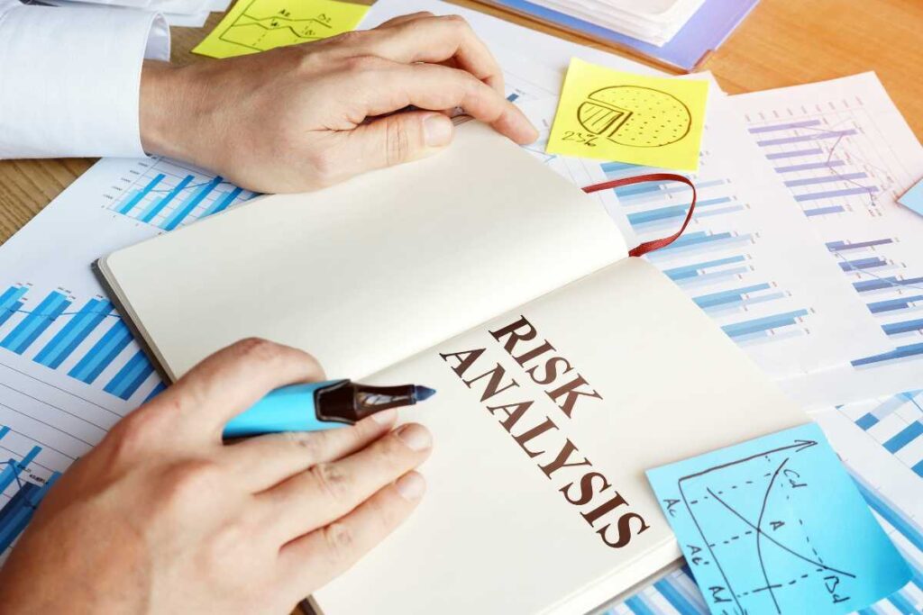 Análise de risco: estratégias para investimentos seguros Análise de risco: estratégias para investimentos seguros